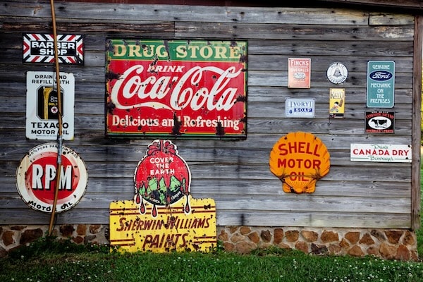 How long should the signage last